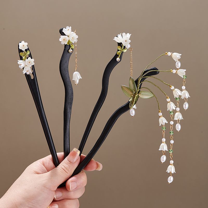 Supply Florist - กิ๊บติดผมลายดอกลิลลี่ออฟเดอะแวลลีย์ 1 ชิ้น สไตล์เรโทร ทำจากไม้ประดับพู่ห้อย สำหรับชุดฮั่นฝูจีน