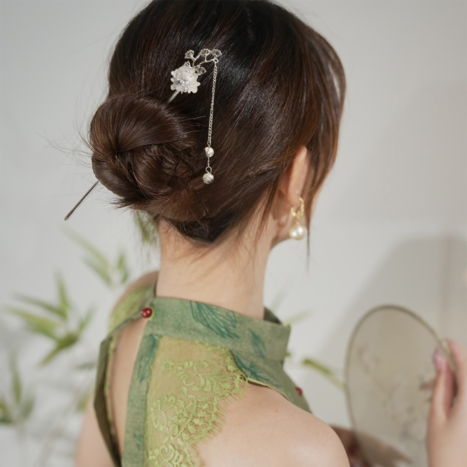 Supply Florist - กิ๊บติดผมรูปดอกไม้สุดหรู วัสดุอัลลอยด์ ประดับลูกปัด โซ่ และจี้ห้อย สำหรับผู้หญิง
